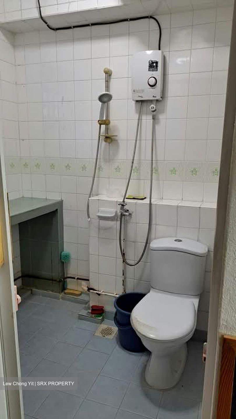 Blk 323 Tampines Street 33 (Tampines), HDB 4 Rooms #588729341